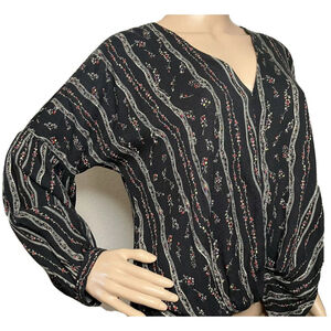 Love Stitch Peasant Top Medium Wrap Long Balloon Sleeve Black Floral Blouse